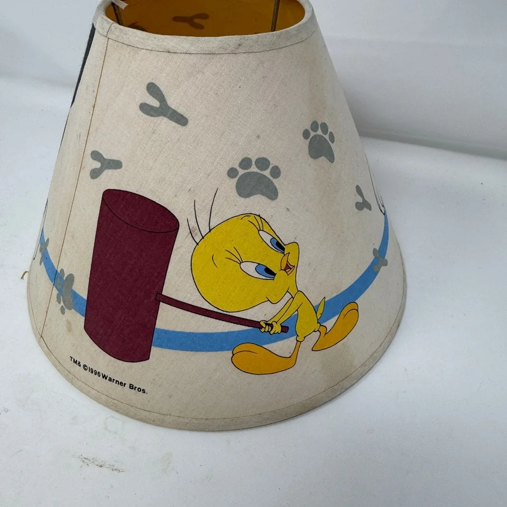 Looney‎ Tunes Tweety Bird Sylvester Lamp Shade 1996 Warner Bros Kids Room Decor